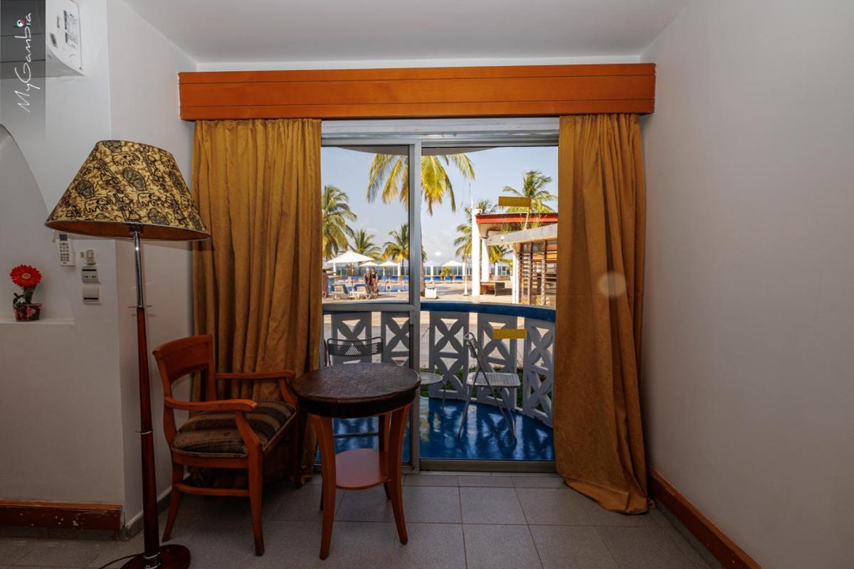 Assaraya Atlantic Hotel Banjul Exterior photo